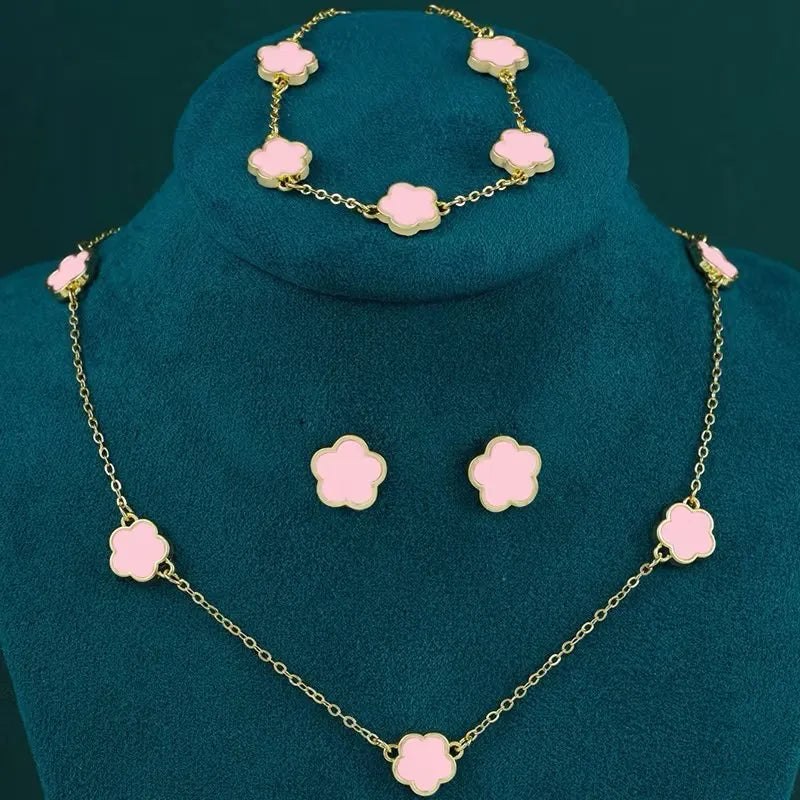 3pcs Lucky Five-petal Flower Five-leaf Clover Bracelet Earrings Necklace Set for woman Stylish Accessories Party Jewelry Set